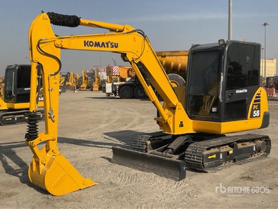 2022 Komatsu PC58-8 を見 Mini Excavator