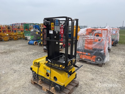 2008 Airo Micra 290 Verticale mastlift