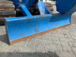 Specialty with Blade Cutting Edge Condition