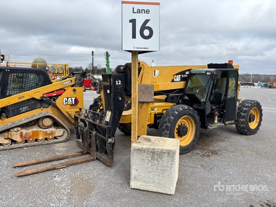 2013 Cat TL1255C Ładowarka teleskopowa (Inoperable)