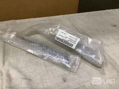 (133) BAE Systems 6442999-02M1 Windshield Wiper Arms