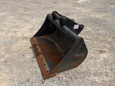 Tiger T09830 1200 mm Q/C Cleanup Excavator Bucket - Fits Wacker Neuson ET60