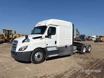 2019 Freightliner Cascadia 126 6x4 T/A Sleeper Truck Tractor
