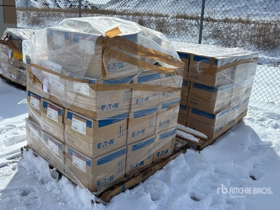 Quantity of UMV3L Lighting Fixtures
