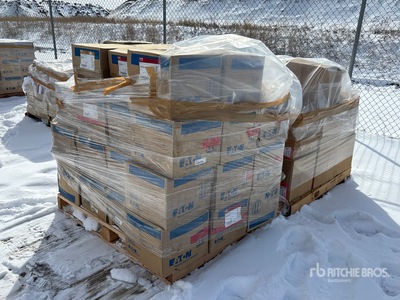 Quantity of UMV5L Lighting Fixtures