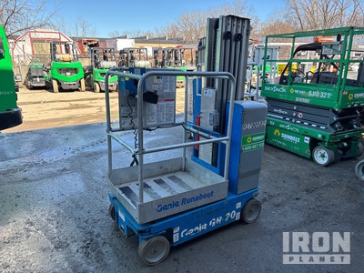 2014 Genie GR-20 Elevador vertical