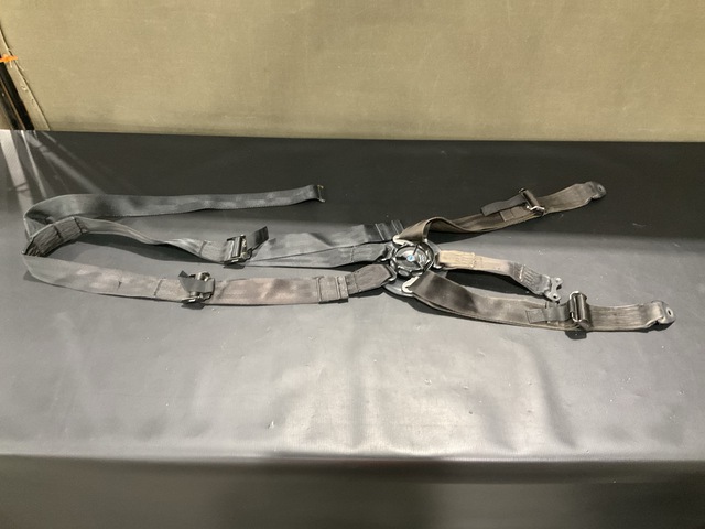 Mission Systems 1673181-3 Air Crew Restraint System Mission Systems 1673181-3 Air Crew Restraint System