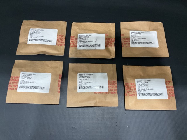 (6) Triman Industries 14765-028 Light Lenses (6) Triman Industries 14765-028 Light Lenses