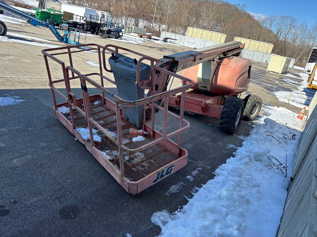 1996 JLG 600A 4WD Diesel Telescopic Boom Lift (Inoperable)