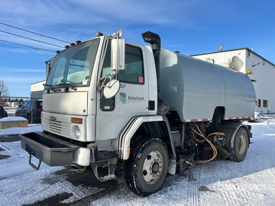 2004 Bucher CF60-D-K11 on 2004 Freightliner FC80 Camion barredora