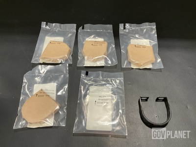 (38) KWAT Enterprises 4660731 Loop Clamps