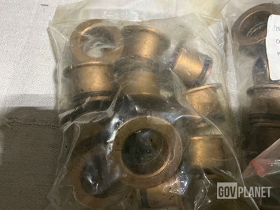 (475) Denovus 86002400 Flange Bushings