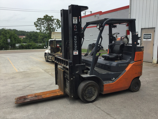 2014 Toyota 8FGC35UBCS Cushion Tire Forklift