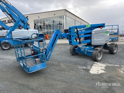 2013 Genie Z-45/25J 4WD LPG Articulating Boom Lift