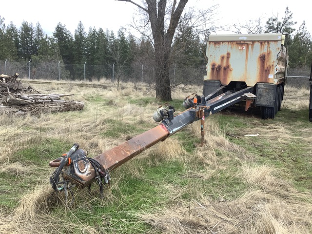 2005 Sturdyweld DS36SA-FS 15 ft Tri/A Pup End Dump Trailer