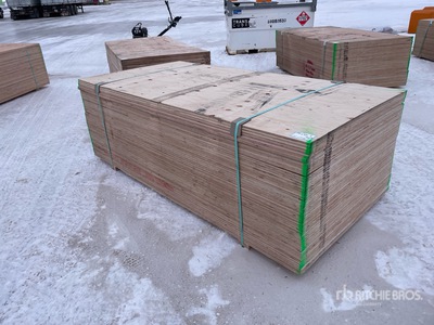 Quantity of (50) 4 ft x 8 ft 5/8" CSP/DFP No Stamp Plywood Sperrholz (Unused)