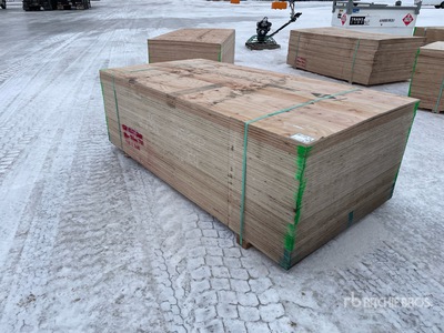 Quantity of (50) 4 ft x 8 ft 5/8" CSP/DFP No Stamp Plywood Sperrholz (Unused)