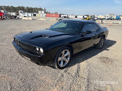 2015 Dodge Challenger Automobile