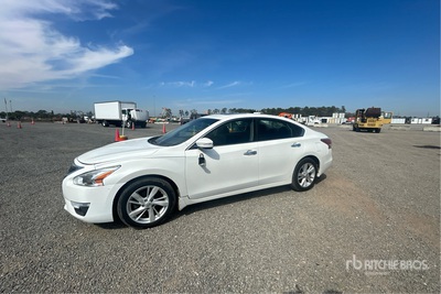 2015 Nissan Altima SL Automobile