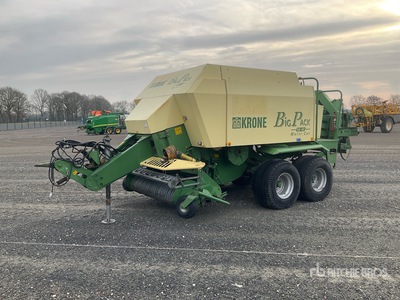 1998 Krone BigPack 80-80 Square Baler