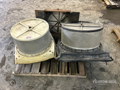 Quantity of (3) Front Mount Rotating Tractor Screens Varios, tienda, almacen, consumidor