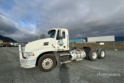 2013 Mack CXU613 6x4 T/A Day Cab Truck Tractor