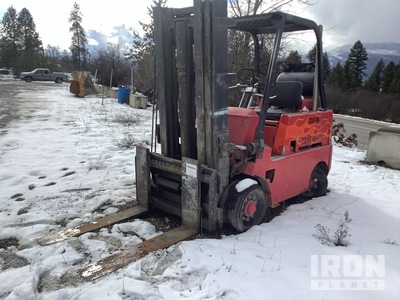 1956 Clark CFY40 Forklift