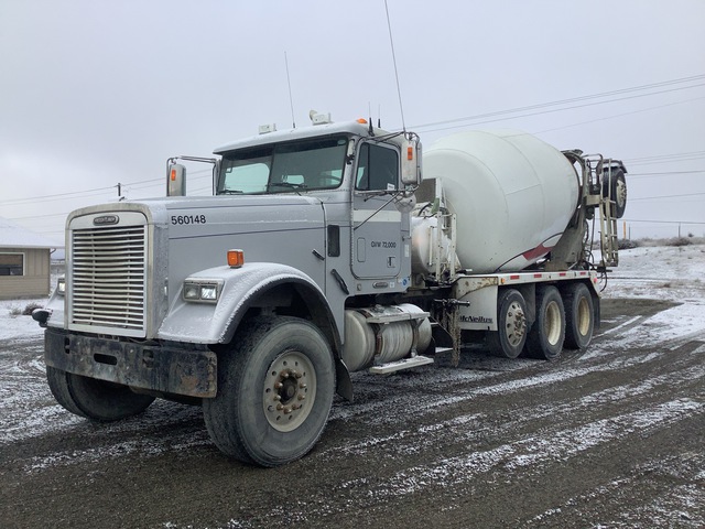2005 Freightliner FLD 120 10x4 Mixer Truck