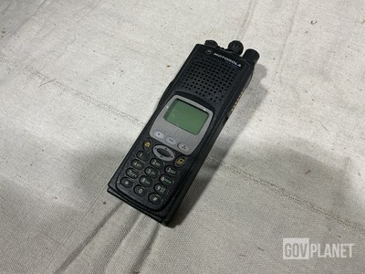 (22) Motorola H18QDH9PW7AN Radios