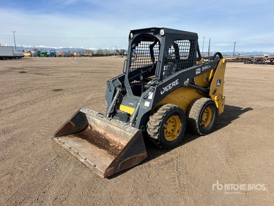 2018 John Deere 316GR Minicargadora