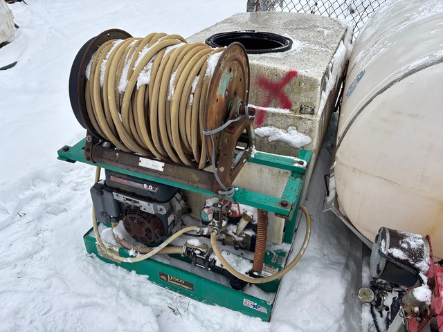 Lesco 300GL Skid Mounted Estate Sprayer (Inoperable)