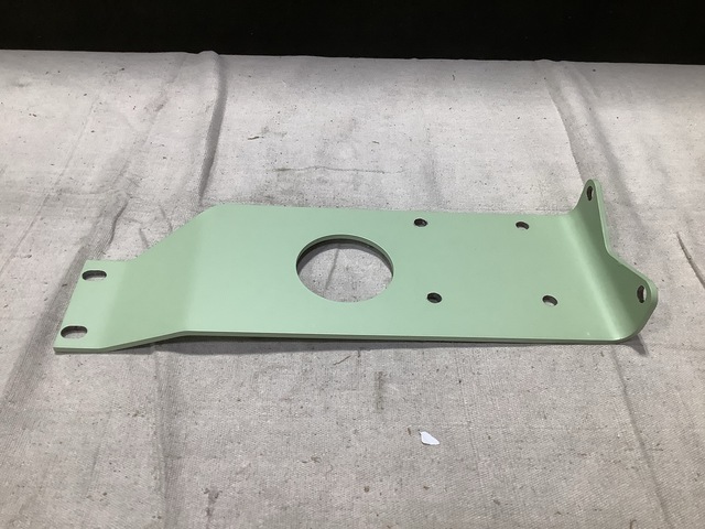 (40) 10921166 Mounting Brackets