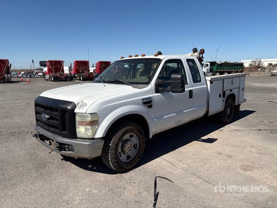 2008 Ford F-250 XL 4x2 Extended Cab Service Truck