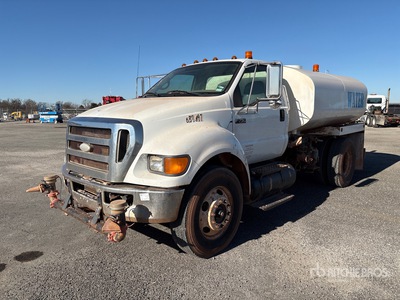 2008 Ford F-750 XL 4x2 Water Truck
