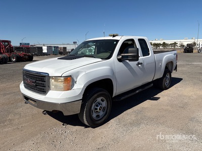 2013 GMC Sierra 2500HD 4x4 Extended Cab Pickup