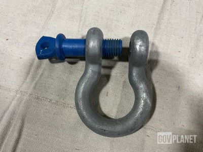 (404) W.H. Smith 7/8" Anchor Shackles