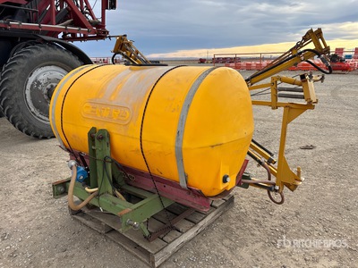 Century 30 ft 300 gallon polly tank 3-Point Hitch Sprayer