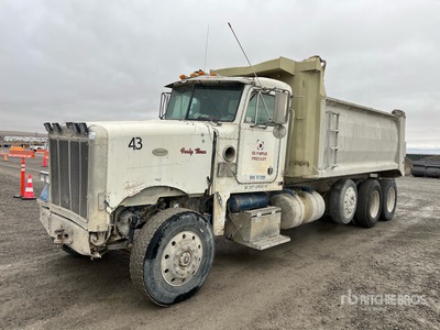 1999 Peterbilt 379 8x4 T/A Dump Truck