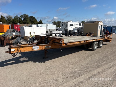 2000 Econoline MP423DE T/A مقطورة معدات