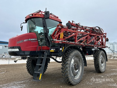 2009 Case IH Patriot 4420 120 ft 4x4 High Clearance Self-Propelled Sprayer