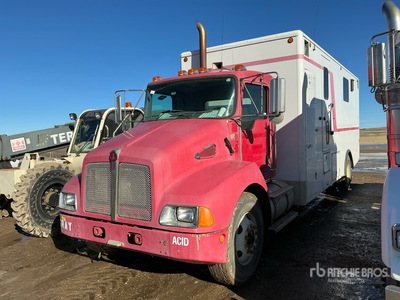 2006 Kenworth T300 4x2 Truck