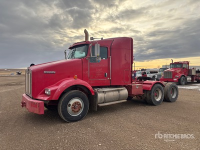 2011 Kenworth T800B 6x4 Cabeza Tractora Cabina Dormitorio (Inoperable)