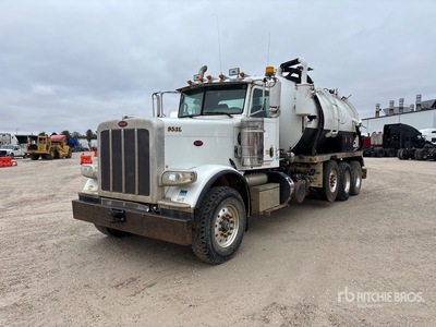 2012 Watson diesel on 2013 Peterbilt 388 8x4 Twin-Steer Camion pelleteuse sous vide