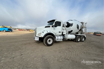 2016 Kenworth T880 6x4 Mixer Truck
