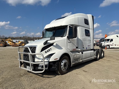 2020 Volvo VNL860 6x4 T/A Sleeper Truck Tractor