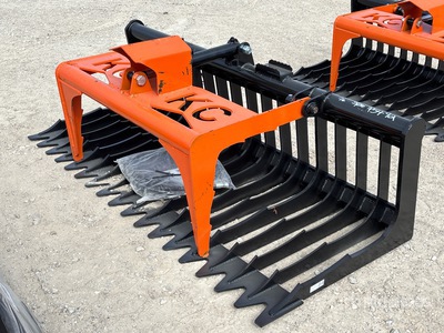 2025 Kit Containers QT-SG-S76-V3 76 in Skeleton Grappin pour chariot élévateur (Unused)