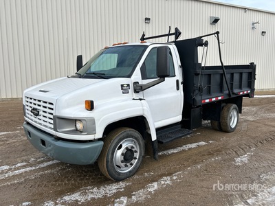2005 Chevrolet C5500 4x2 S/A Dump Truck