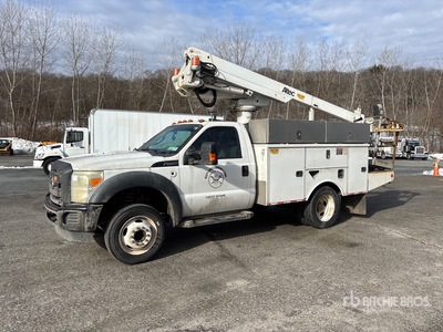 Altec AT235 35 ft on 2013 Ford F-450 4x2 Podnośnik Koszowy