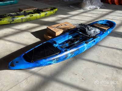 2025 Big Fish Xtreme 13 ft Fishing Kayak Wassermotorrad (Unused)