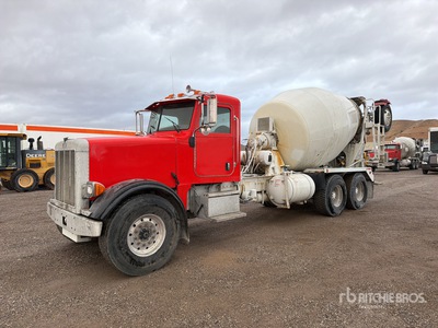 2007 Peterbilt 357 8x4 Mixer vrachtwagen